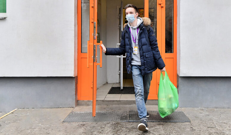 Пожилым москвичам помогают тысячи столичных волонтеров – ресурсный Центр «Мосволонтер»