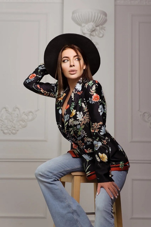 Не унывайте! Найдите в себе силы радоваться каждому дню! Неонила Нестерова о терпении, самоизоляции и простом секрете хорошего настроения (про Бузову тоже будет)