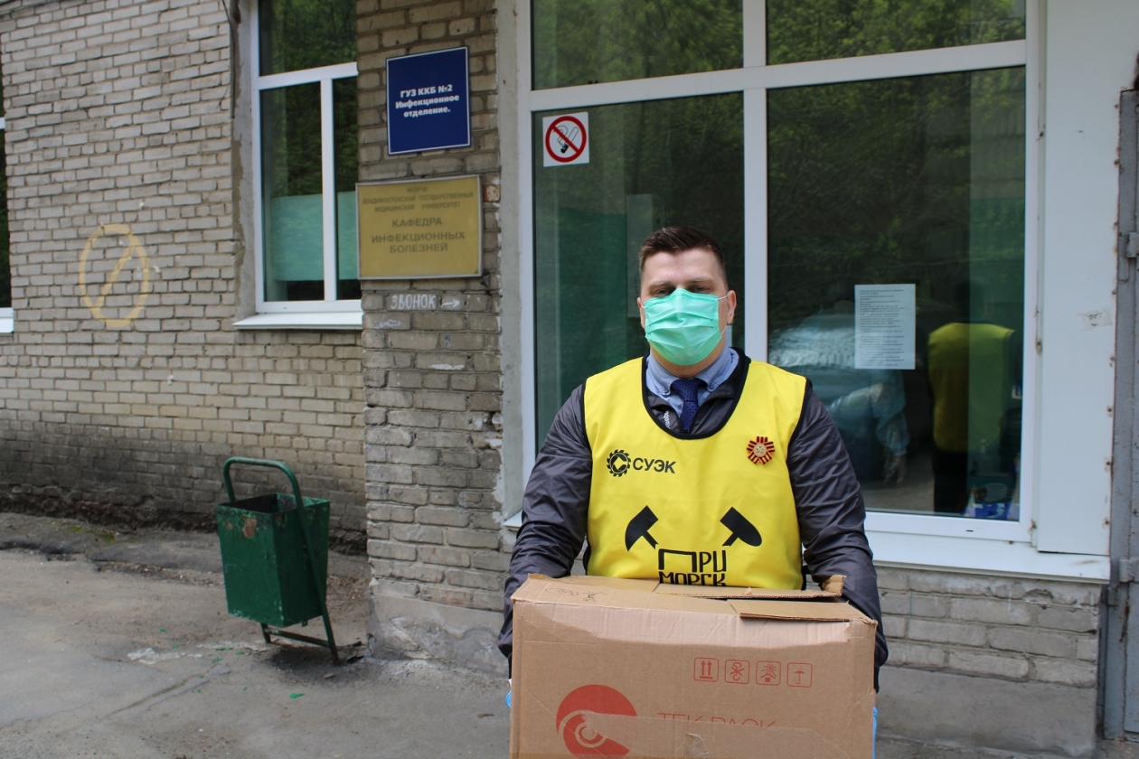 СУЭК Андрея Мельниченко в 12 регионах своего присутствия поддерживает медиков