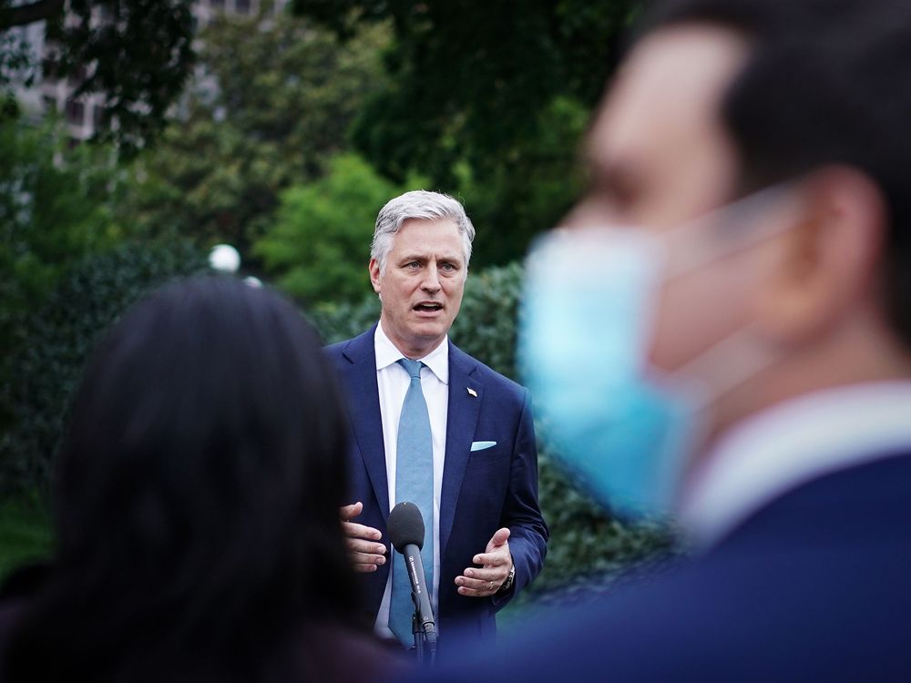 Советник Трампа заразился коронавирусом