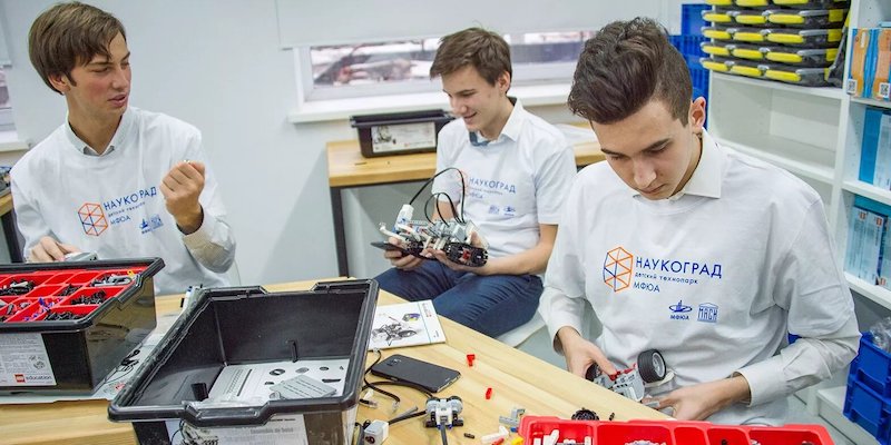 В столичных детских технопарках «Наукоград», «Калибр» и «На Зорге» пройдут дни открытых дверей
