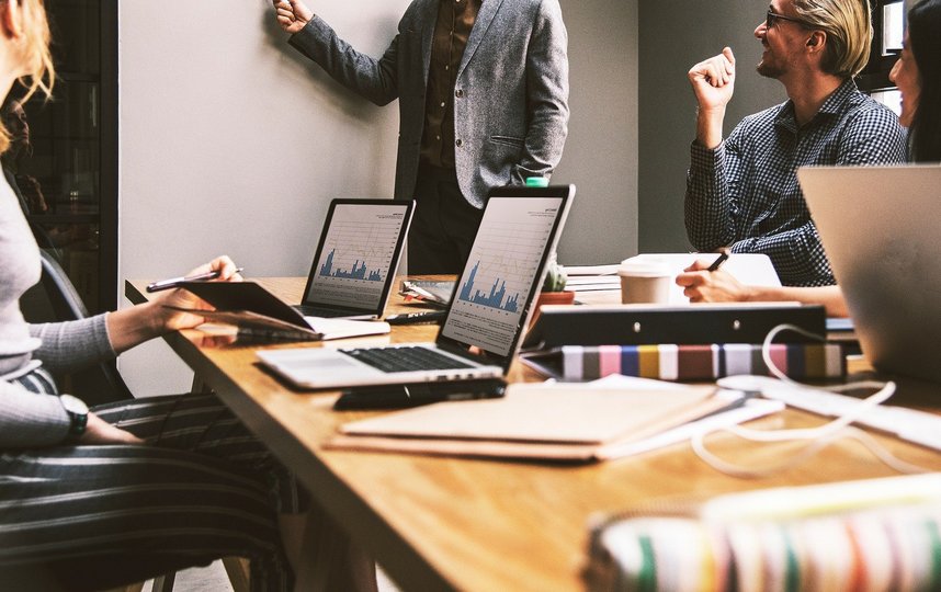 В столице подвели итоги бесплатного проекта по обучению старшеклассников и студентов основам предпринимательства «Бизнес-уик-энд»