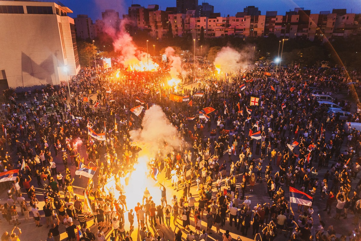 В Черногории произошла смена власти