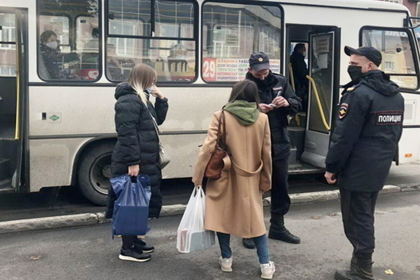 В Москве усилили меры эпидемического контроля в общественном транспорте