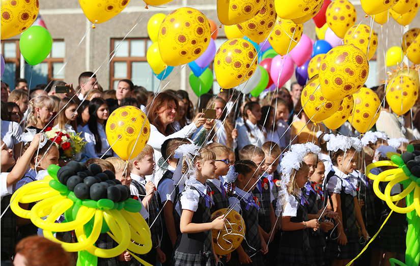 Сентябрьские линейки прошли в Москве по укороченной программе