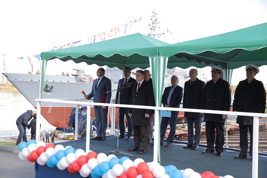 Михаил Романов принял участие в спуске на воду корабля «Георгий Курбатов»