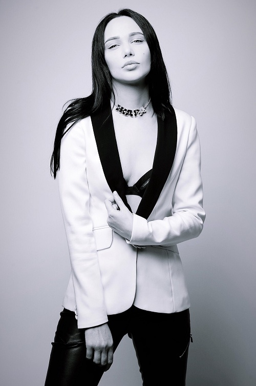 Ольга Жарова: «Я точно знала, что мои песни будут звучать с «Большой сцены»