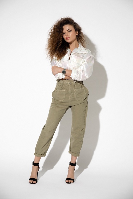 Основатель студии татуажа Мария Майер рассказала, как подобрать форму и цвет по анатомическим особенностям лица