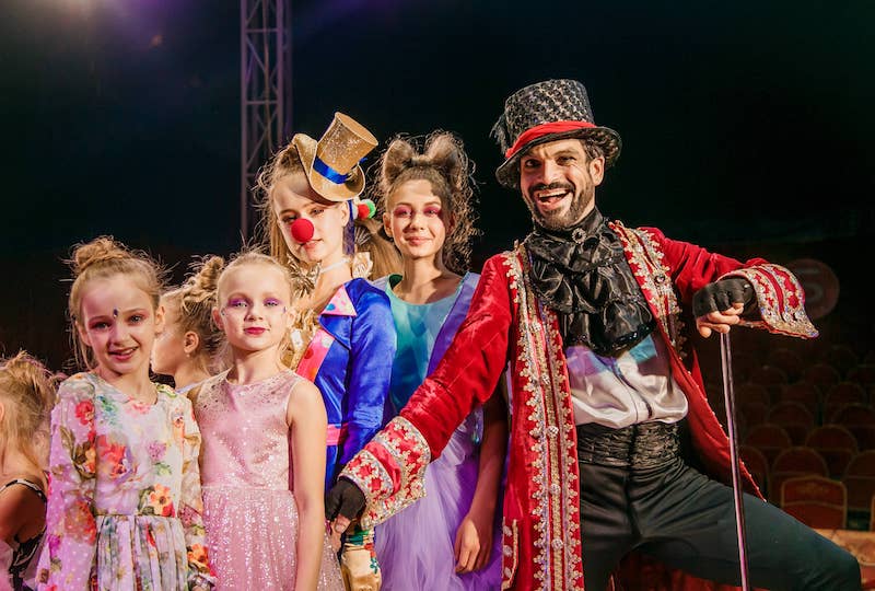 «Цирк сновидений»: съемки фильма «Phantasmagoria Show» production проходят под куполом цирка