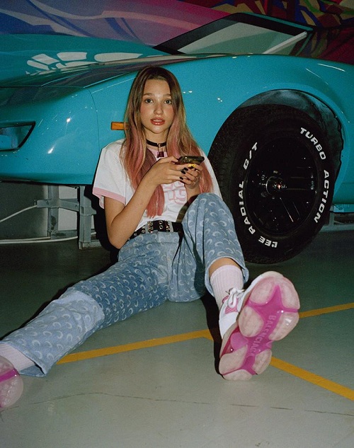 Лиза Анохина появилась в журнале «Vogue Дети»