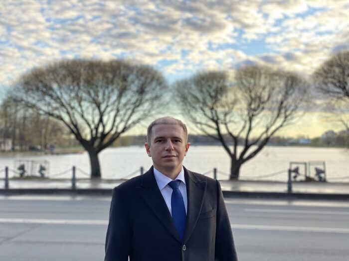 Михаил Романов поздравил петербургских сотрудников ФНС России с профессиональным праздником