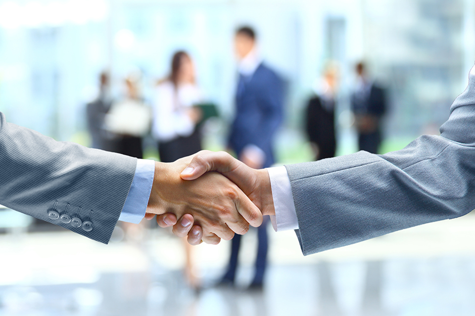 Skillbox: основатели бизнес-клуба «Атланты» стали авторами курса по бизнес-партнерству