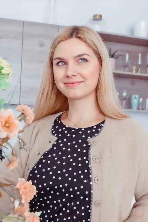 «Instagram – одна из самых перспективных площадок для заработка, проблемы перенасыщения здесь не будет», – Наталья Малиновская, создатель образовательного курса «Рекламный менеджер блогера»