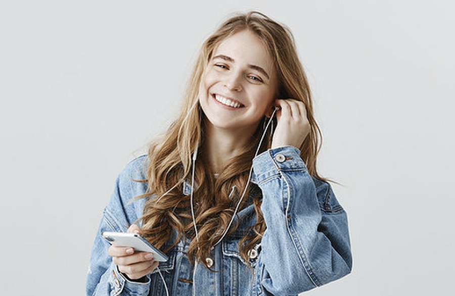 Рынок подкастов в России пополнится миллионом слушающей аудитории в России