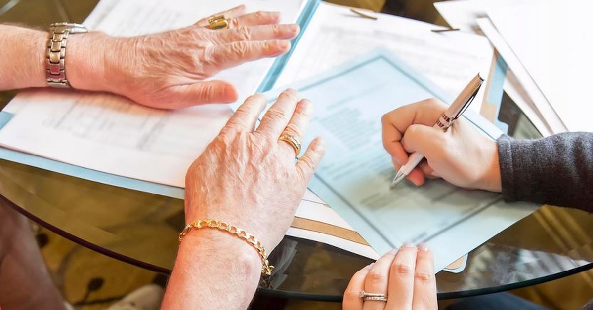 Мужчина получил долг по зарплате благодаря нотариусу