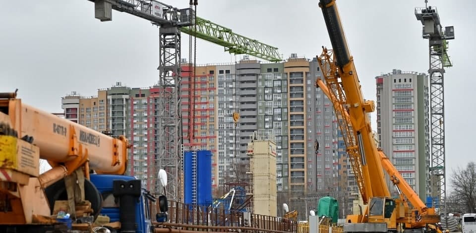 Москомстройинвест оштрафовал на 15 млн рублей 35 компаний-застройщиков