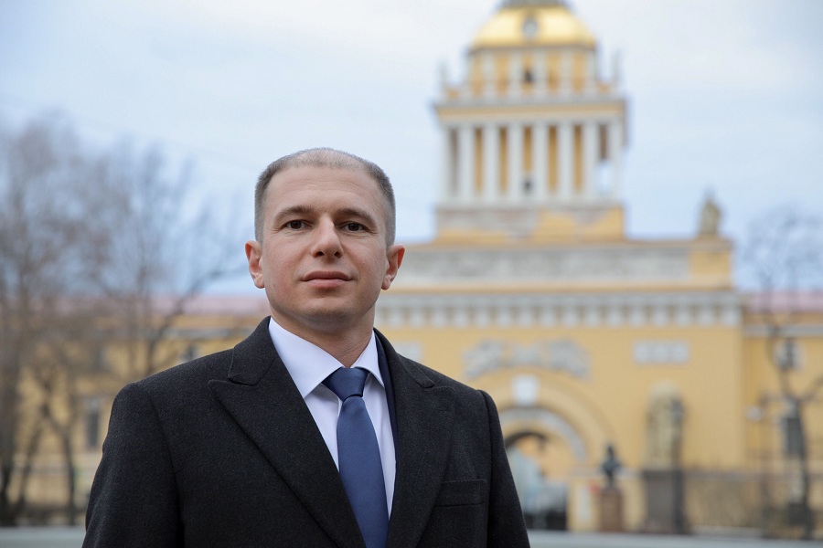 Михаил Романов поздравил петербуржцев с Днем космонавтики