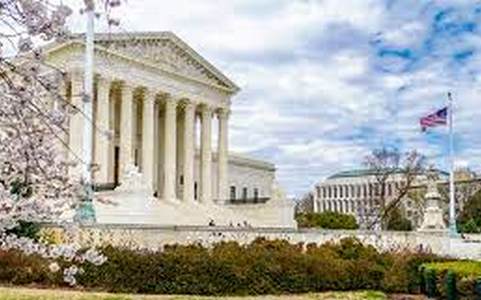 США высылают из страны российских дипломатов