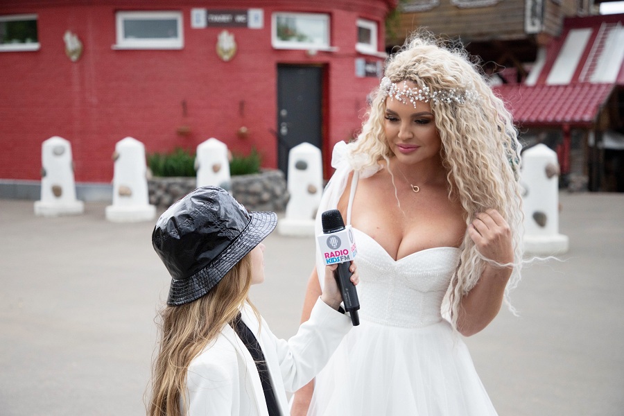 Состоялись съемки клипа Анны Семенович с участием блогера Татьяны Третяк