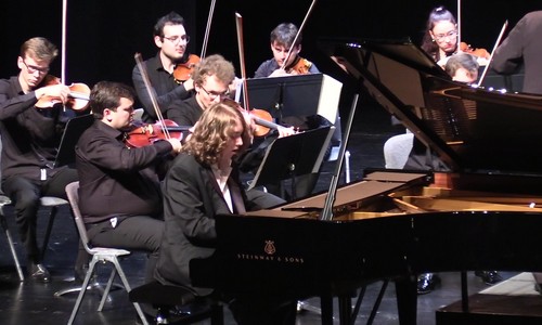 Адам и Дали Гуцериевы выступили с концертами в Страсбурге