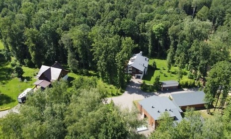 Жители Красногорского района Подмосковья протестуют против капитального строительства на участке лесного фонда