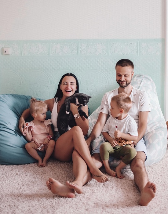 «Полезный семейный досуг – это когда ребенок доволен, а мама не чувствует себя заложником», – лайфстайл-блогер Ангелина Рай