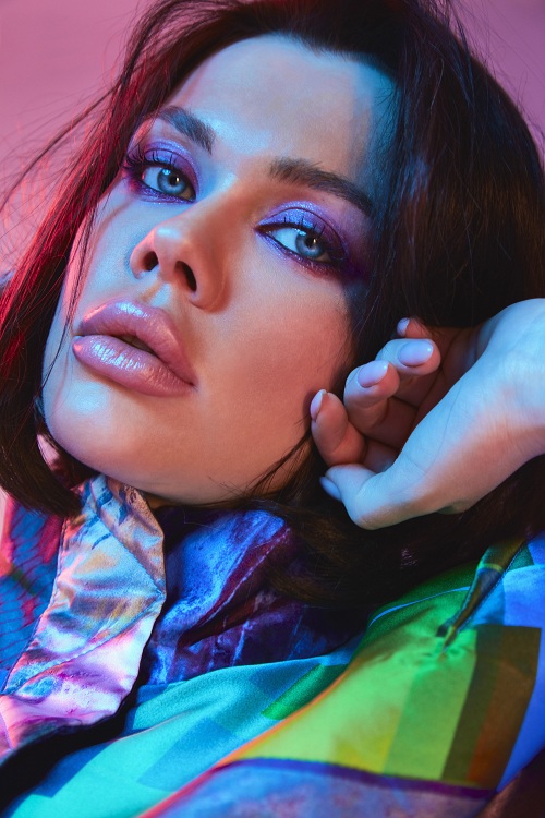 ULTRA: я едина и целостна как на сцене, так и в жизни