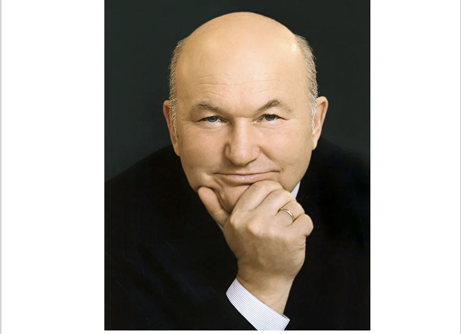 На Новодевичьем кладбище на могиле Лужкова откроют памятник в день его рождения