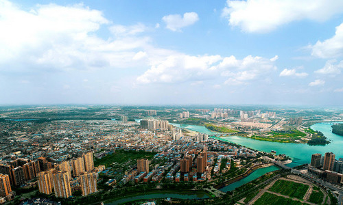 Цзыян реализует возможности развития вместе с Чэнду и Чунцином