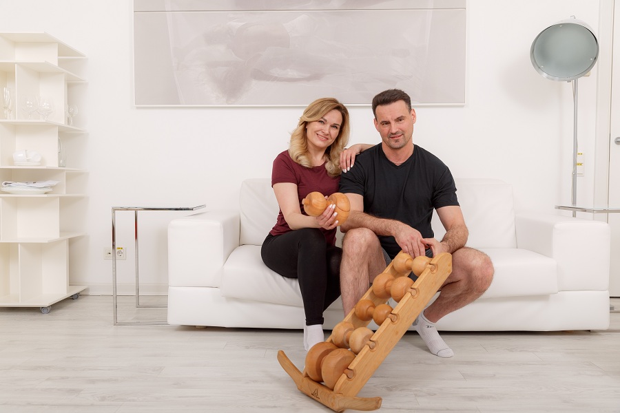 В России появился новый массажер для здоровья позвоночника