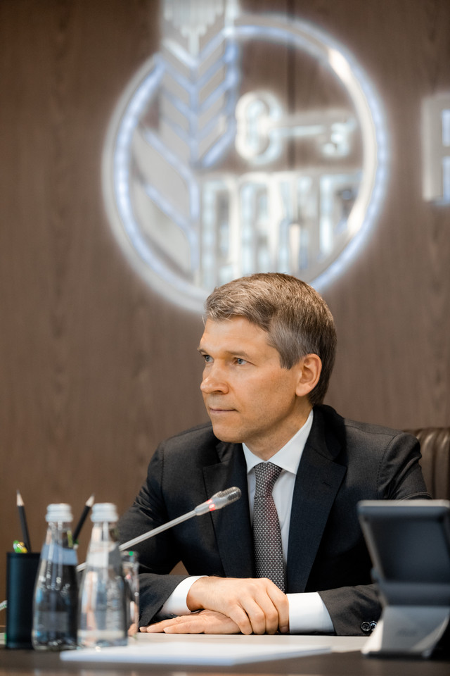 Борис Листов: биография и карьера руководителя Россельхозбанка