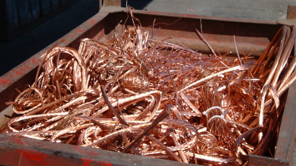 Сдаём цветной металл: сколько стоит лом цветмета в Москве?