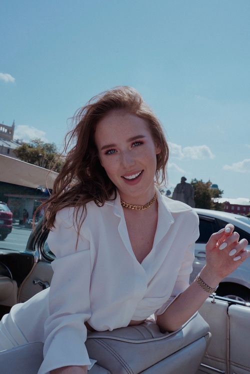 Пошаговые знания и технологии в продюсировании в Инстаграм дает Марина Горская