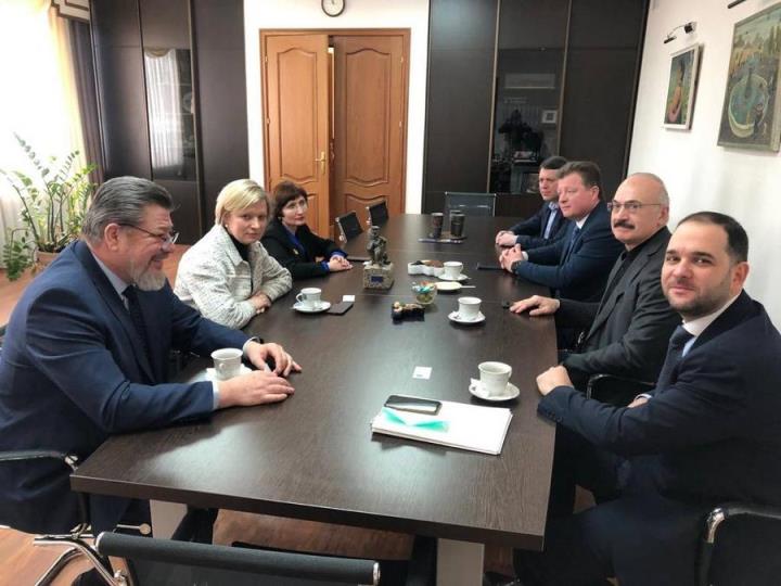 Визит в Калужскую область депутат ГД Сергей Кабышев посвятил наукоградам