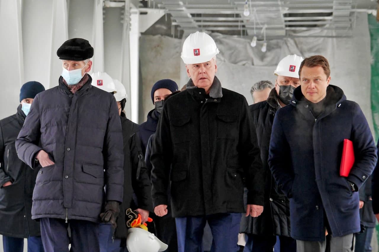 Собянин поручил заместить в Москве импортные заказы отечественными аналогами