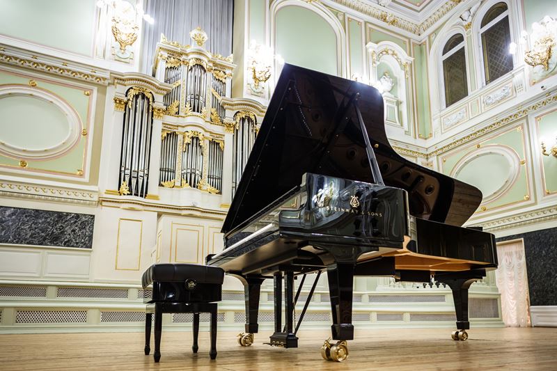 Произведения Рахманинова и Чайковского прозвучат на видеоплатформе «Русских сезонов» в исполнении оркестра Капеллы Санкт-Петербурга