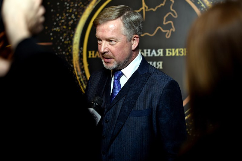 Национальная бизнес премия 2022 вновь собрала для тяжелобольных детей миллион рублей