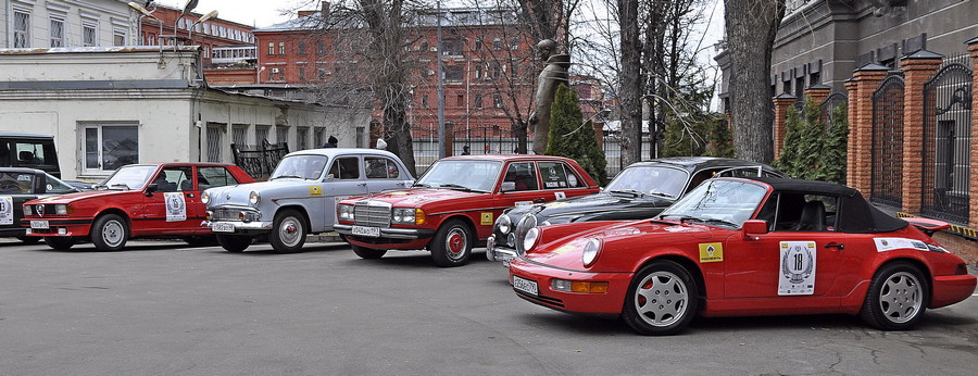 Стали известны победители первого этапа ретроралли «На семи холмах» в Москве
