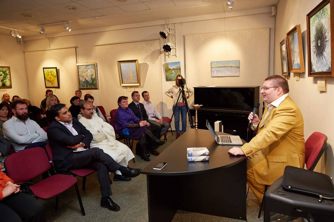 Надо ли регламентировать половую жизнь в современном обществе? Интервью с философом Вячеславом Рузовым￼