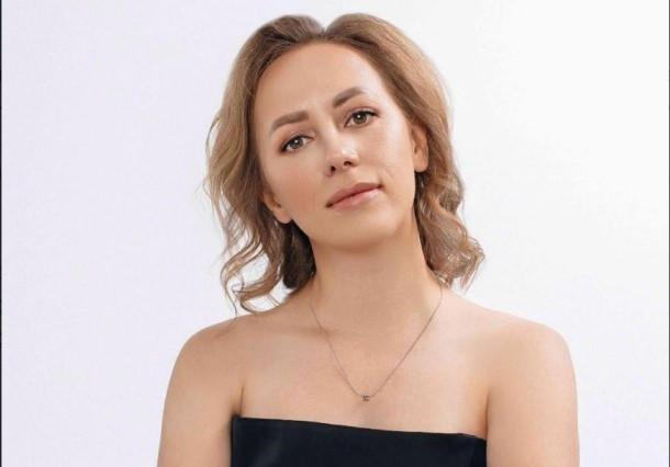 Исправить жизненный дисбаланс предлагает участникам психотерапевтического шоу Юлия Ивлиева￼