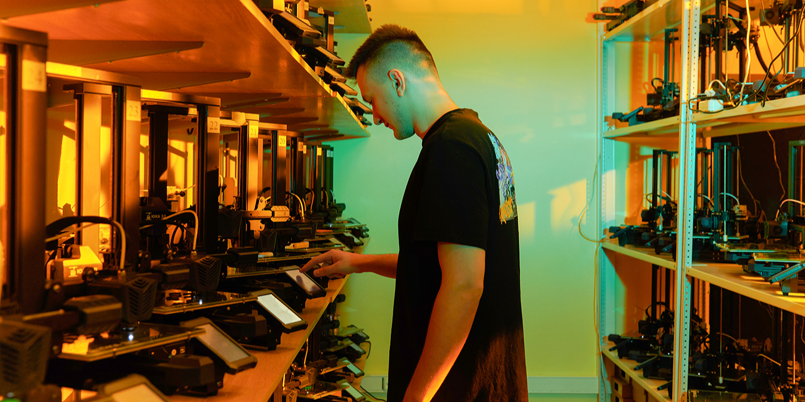 В технопарке «Строгино» открылась первая в России фабрика 3D-печати