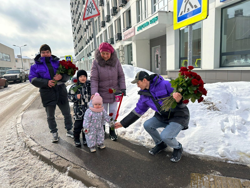«Код бренда УК в 3000 живых цветов»