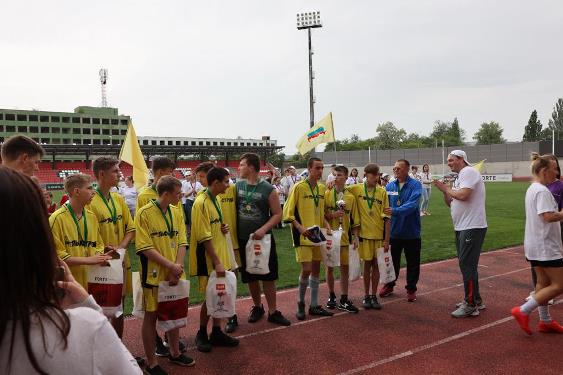 26 мая в Таганроге прошел Межрегиональный детский инклюзивный фестиваль «Футбол – школа жизни»