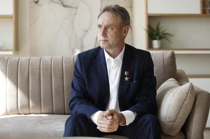 Комментарии по поводу своего выдвижения кандидатом на пост мэра Москвы дал Герой России Сергей Залетин