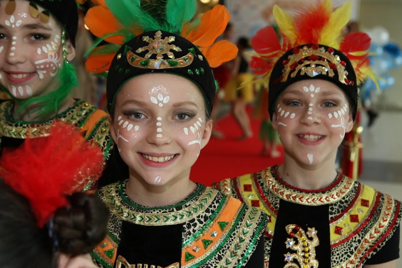 «Звездная страна» – большой гала-концерт в поддержку детского творчества