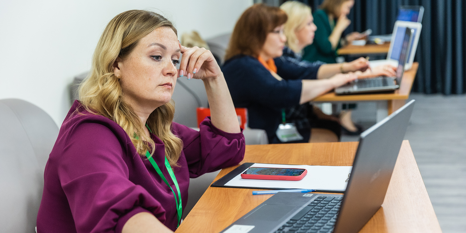 Власти Москвы реализуют проект по обучению учителей коучинговым технологиям