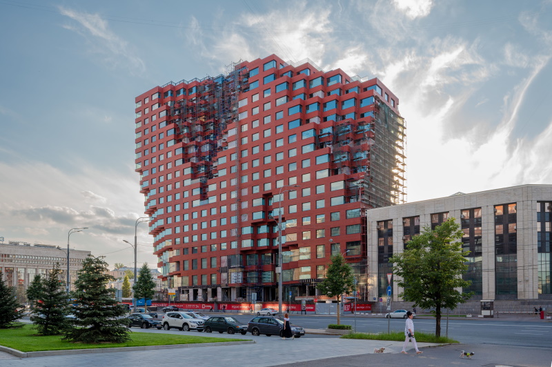 Управлением премиального комплекса RED7 на Садовом займется компания C&U
