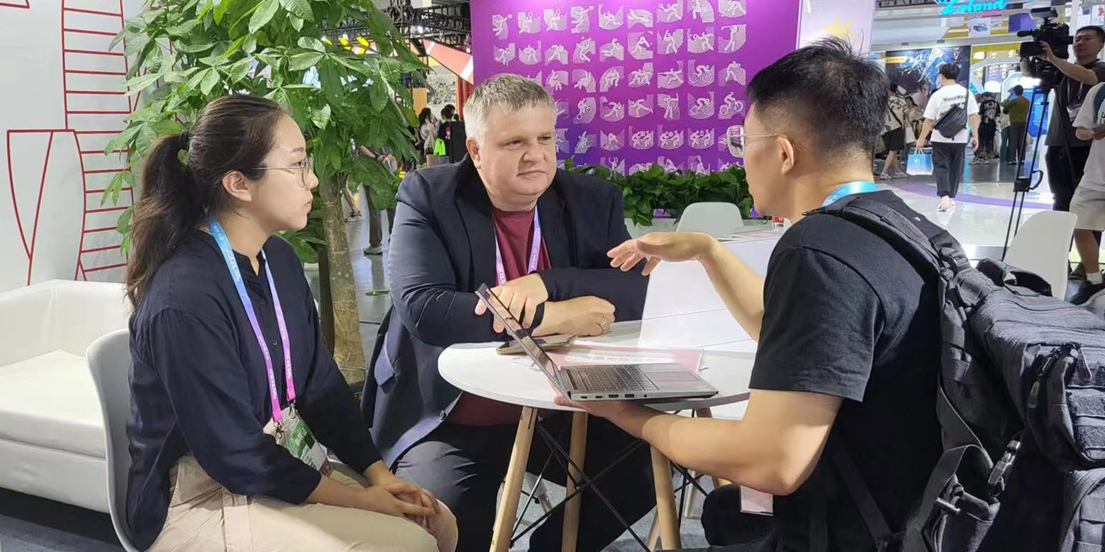 Столичные экспортеры при поддержке Москвы зарегистрировались на 30 международных маркетплейсах