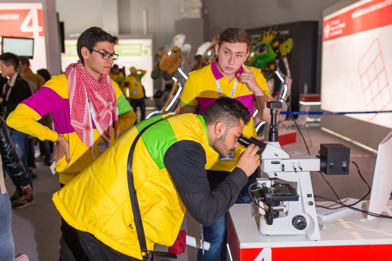 Интерактивное пространство «INTERNATIONAL TECHNOLOGY HUB» реализовано на платформе Международного фестиваля молодежного научно-технического творчества «От Винта!»