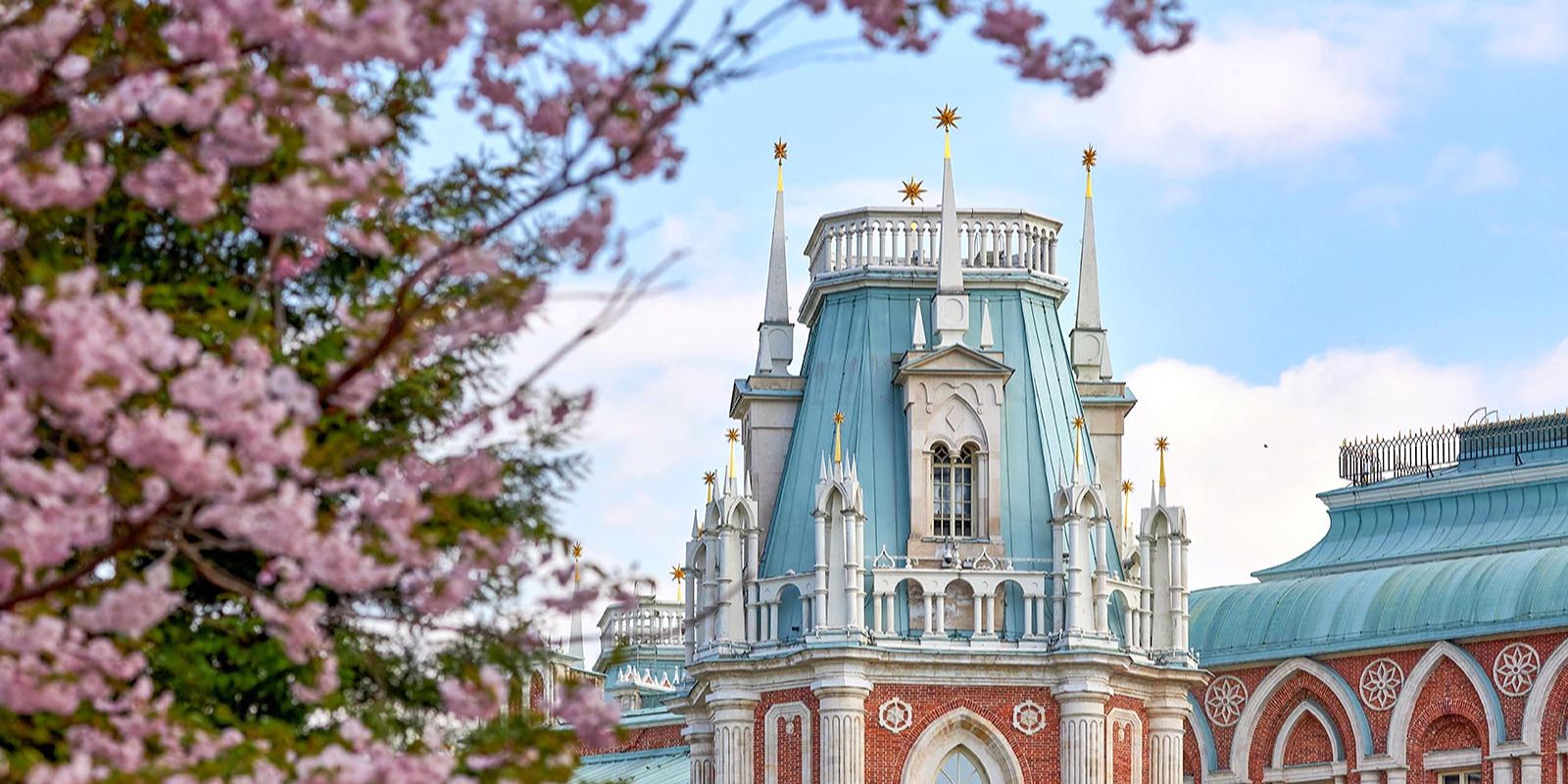 Москвичи выберут лучший весенний маршрут для прогулок по паркам